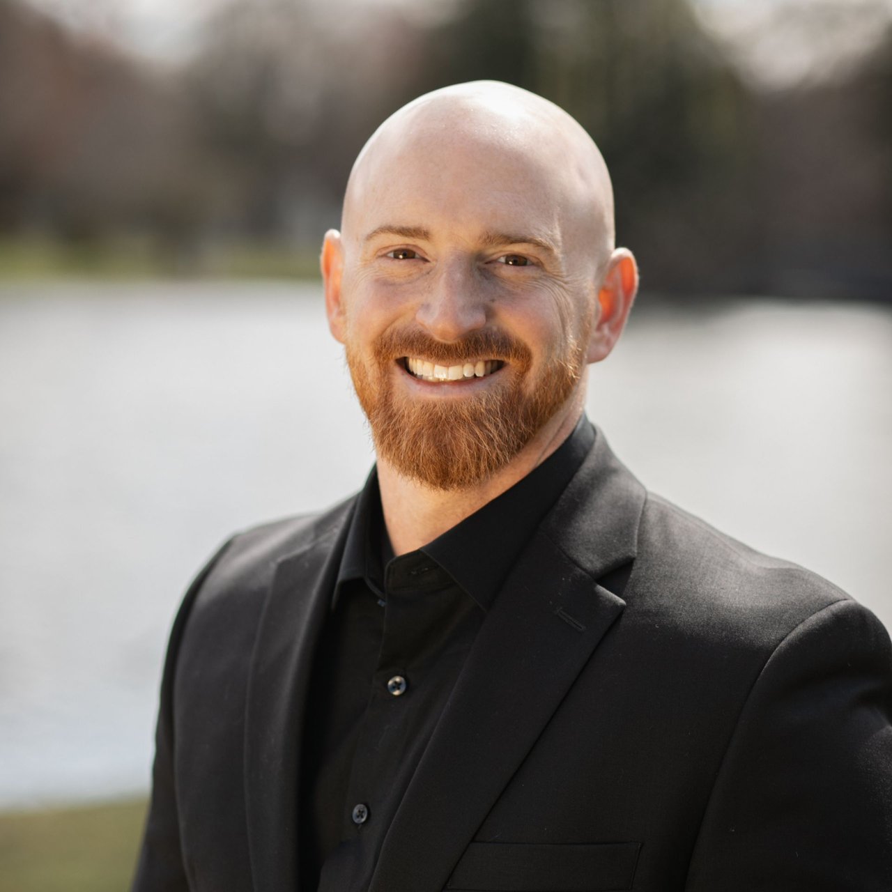 Kris Kling Newtown, CT Real Estate Agent Headshot