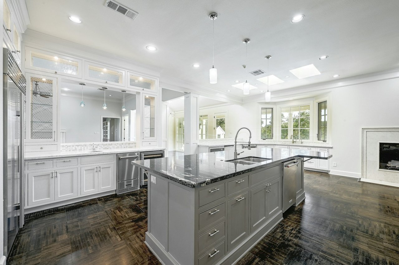 Coming Soon in Barton Creek!