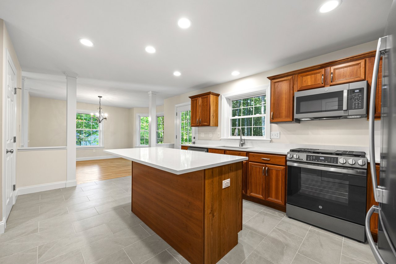 37 Ambrose Circle