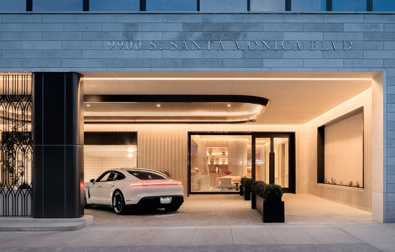 9900 S Santa Monica Blvd Unit: 2D