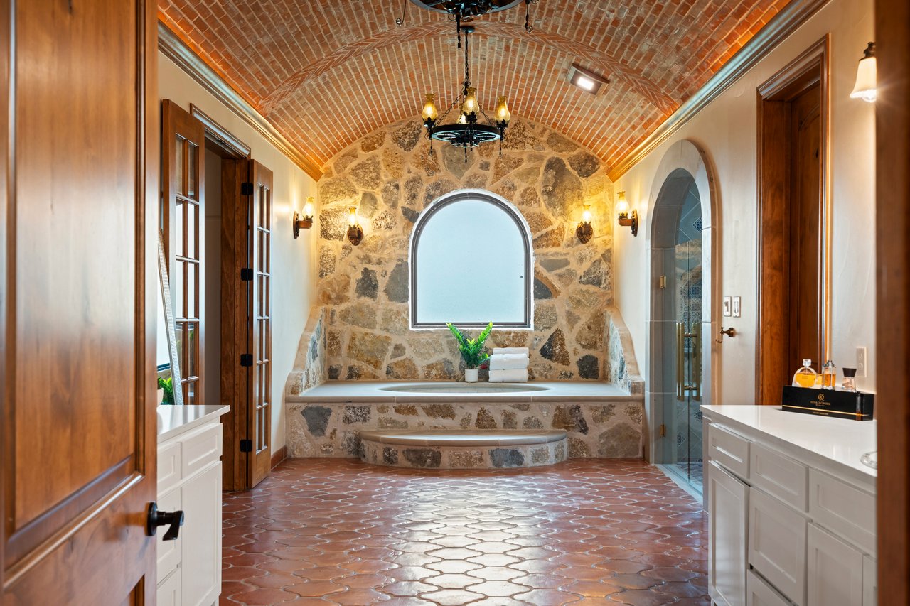 Georgetown Spanish Style Home (11 acres)
