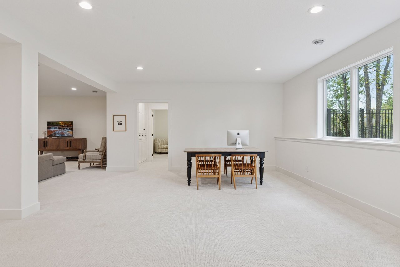 550 Orono Orchard Road S, Orono