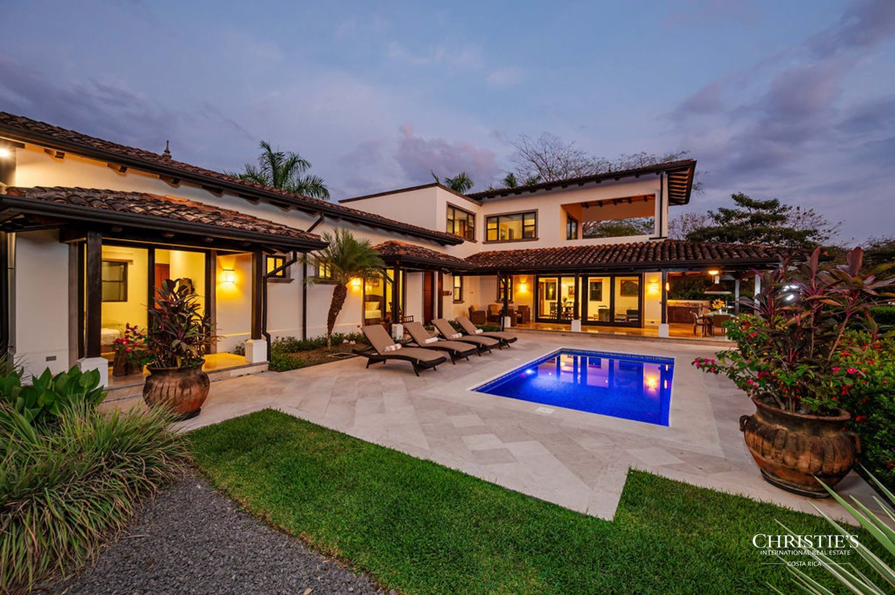 Casa Buena Vista | Timeless Elegance in Hacienda Pinilla 