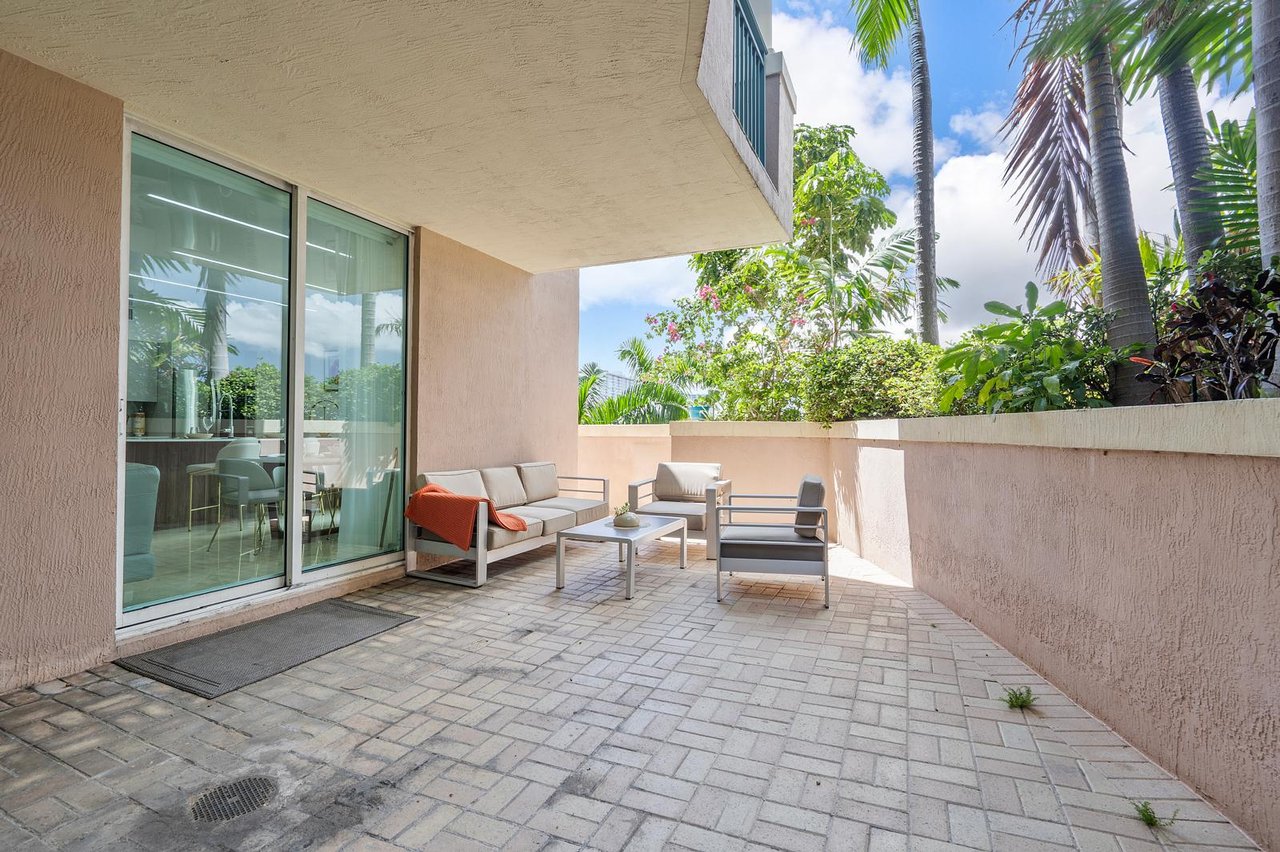 King David Short-Term Rental | Prime Location