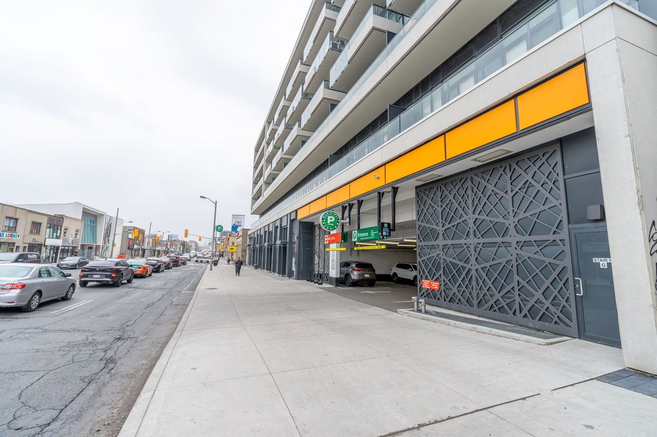 1603 Eglinton Avenue W 506