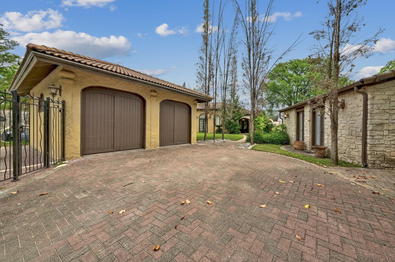 1746 Channel Road
