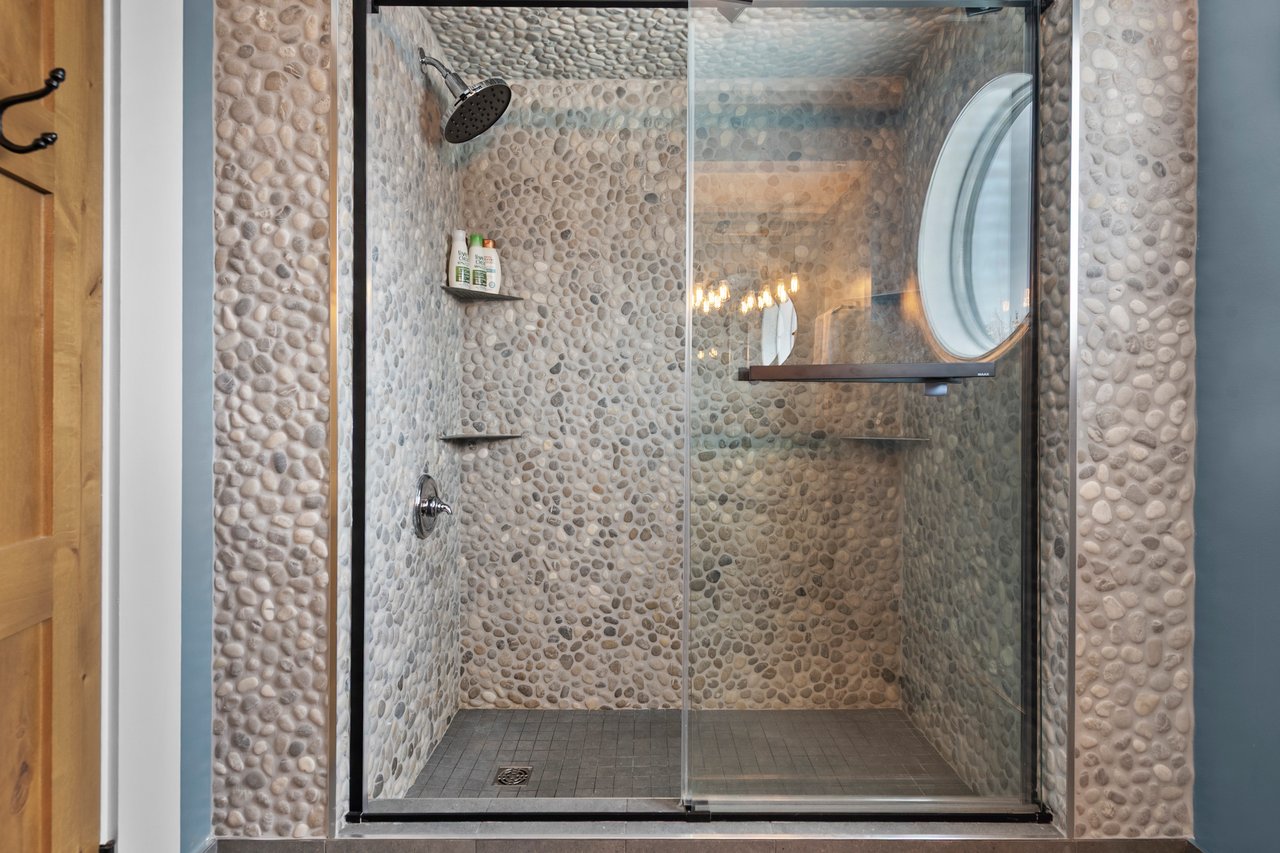 19 Bearspaw Summit Rise