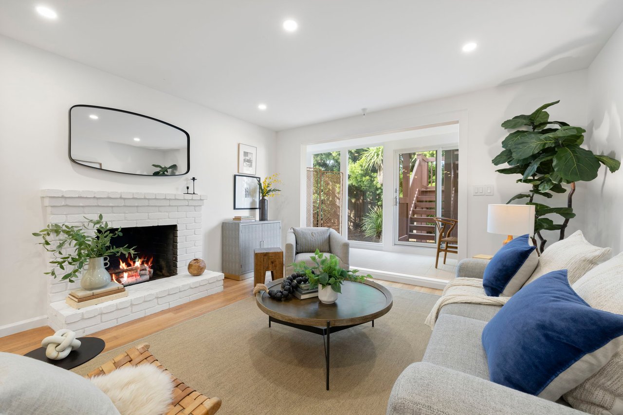 Bellings brothers Present 3234 Washington St No. 4