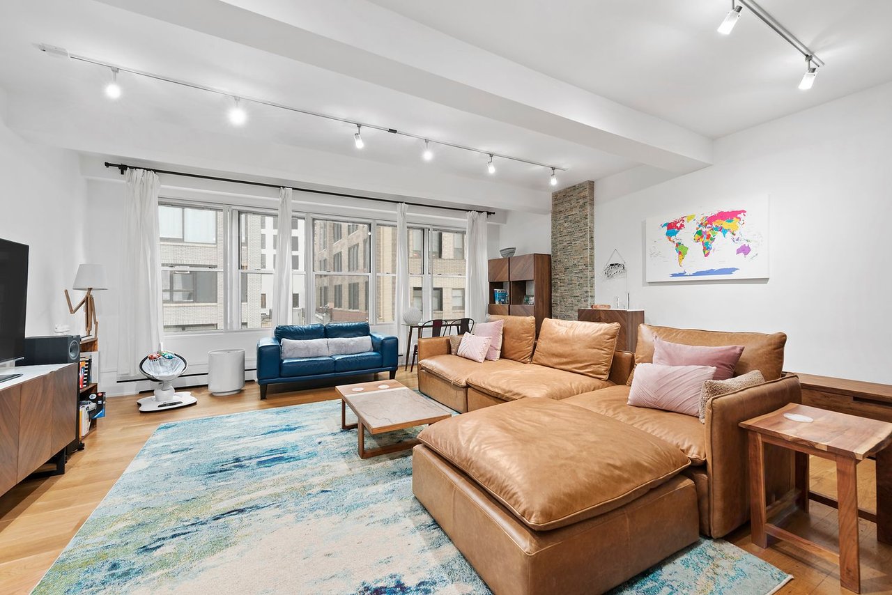 215 West 29th St, #6