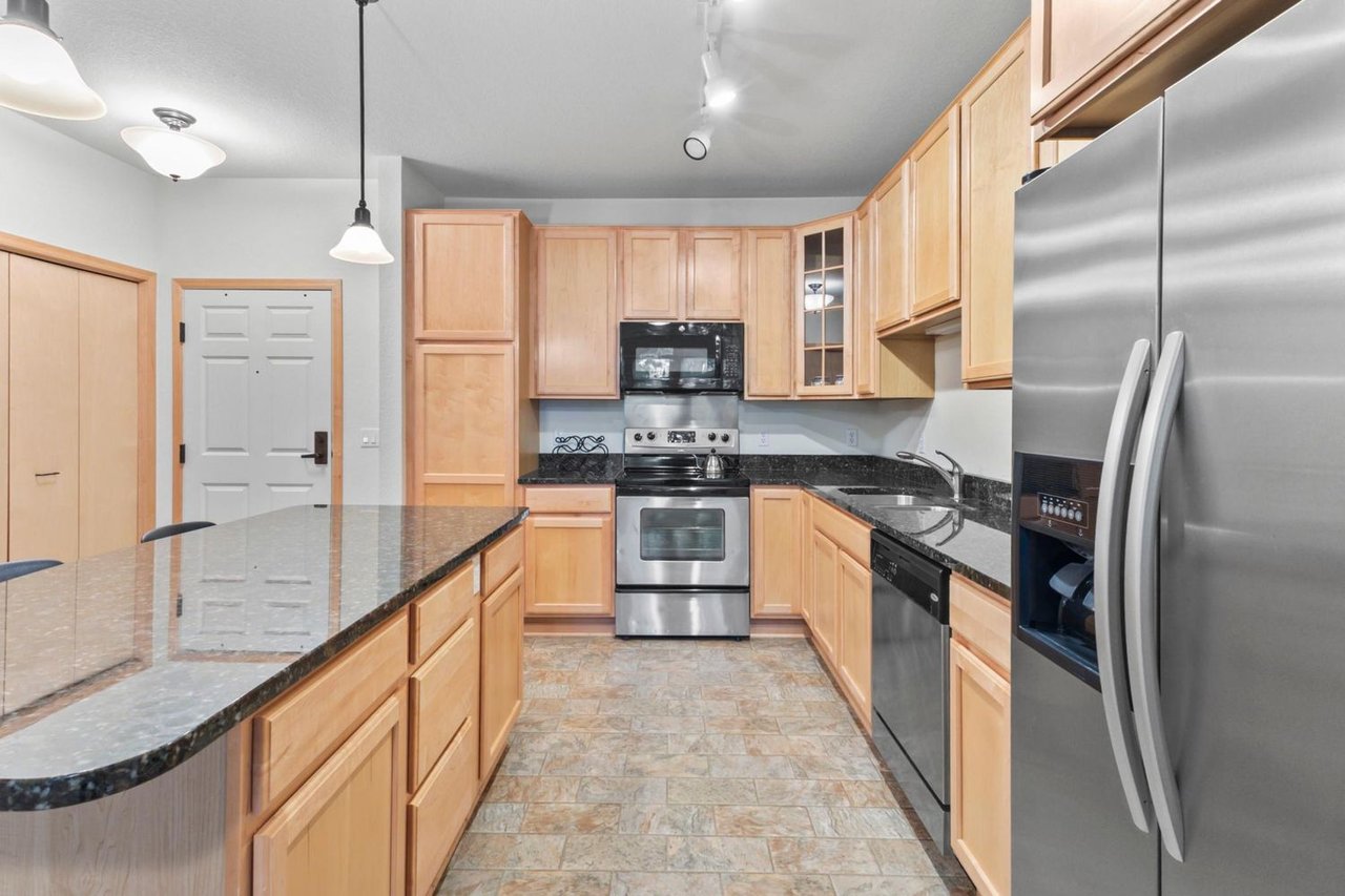 7100 Metro Blvd #116