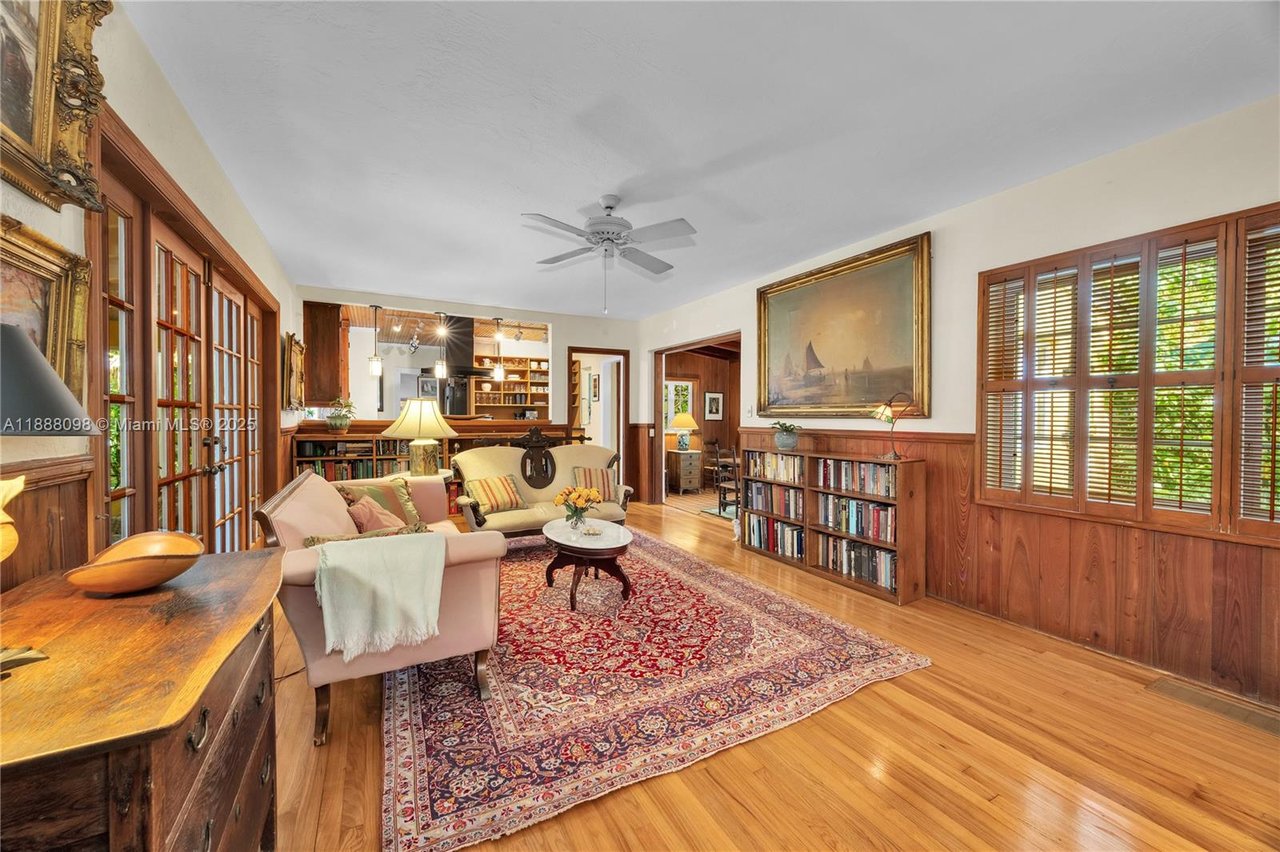 1 Grove Isle | Unit A908