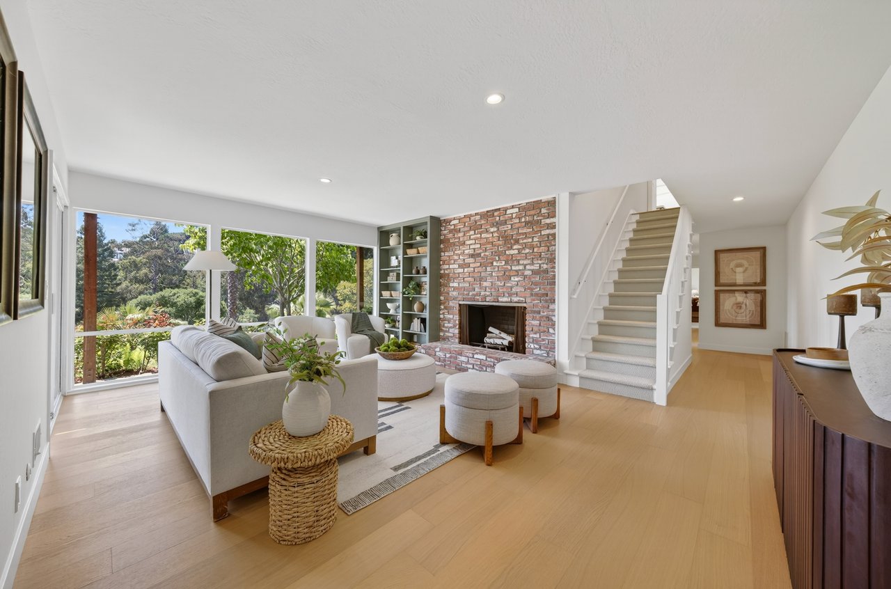 A Tasteful Renovation Meets Timeless Mid-Century Architecture