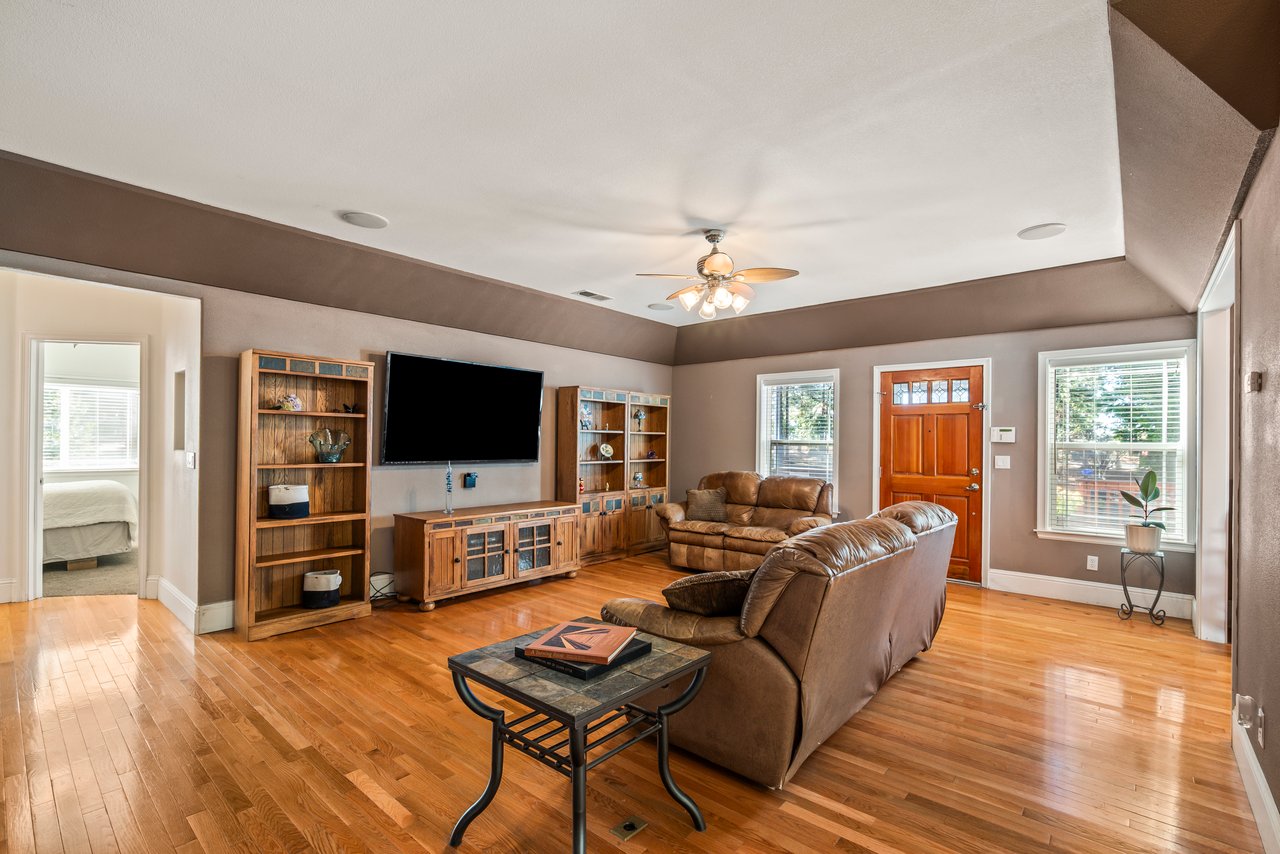 7501 Slug Gulch Road