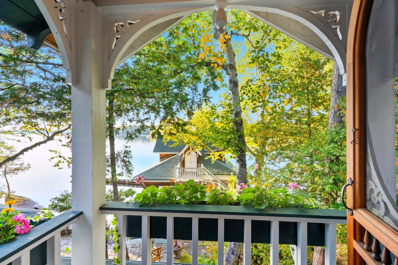 Lake Rosseau Landmark