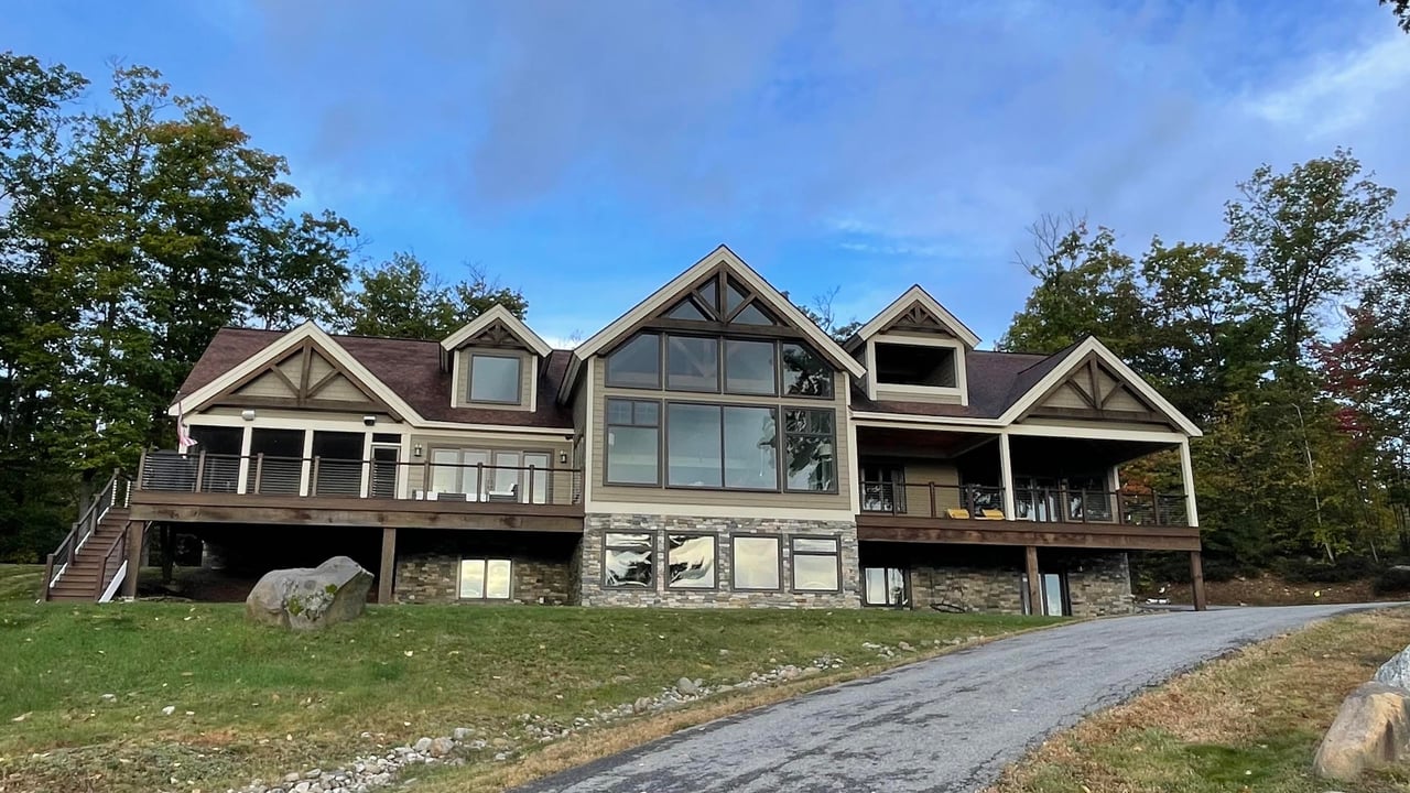 37 Lake Ridge Rd