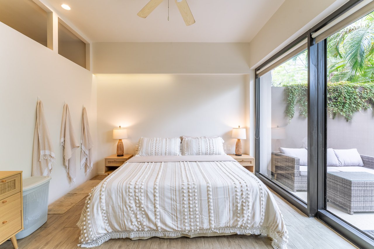 1 Bedroom, Condo, Mixie 103