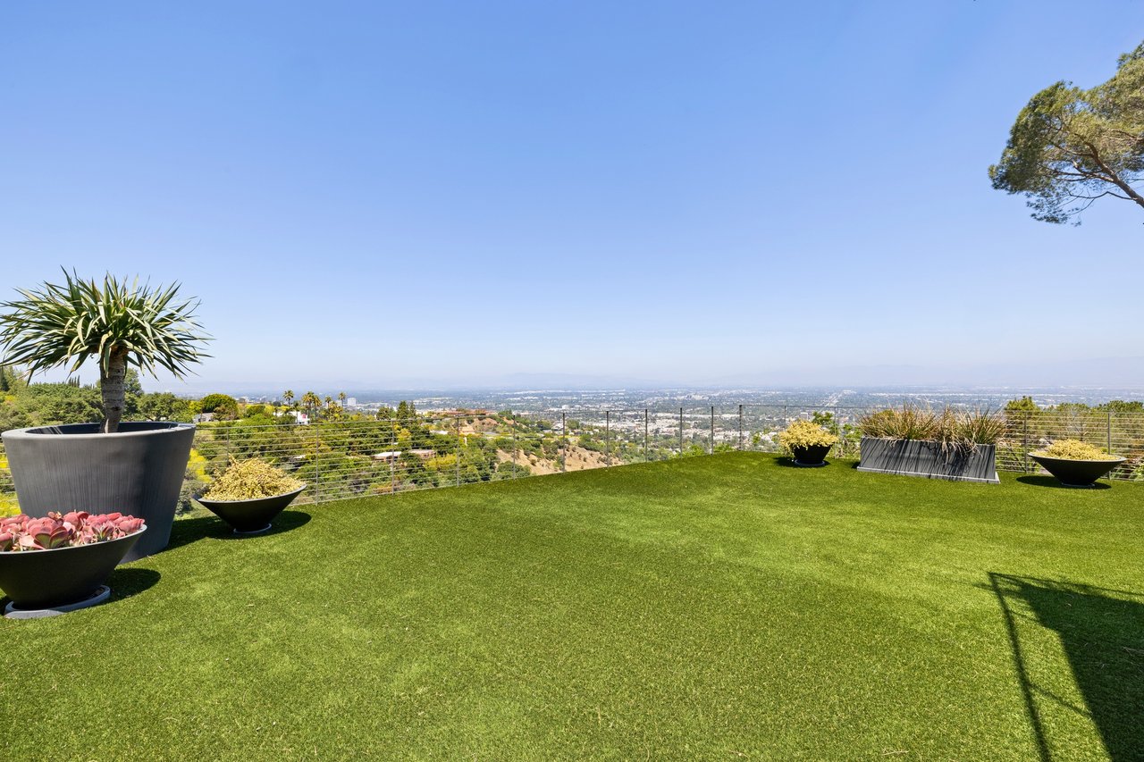 3337 Beverly Ranch Road