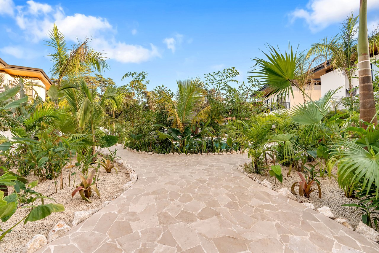 Villa Tropical Dawn | 4-Bedroom Modern Oasis in Bosques de Pinilla with Forest Views & Resort-Style Amenities