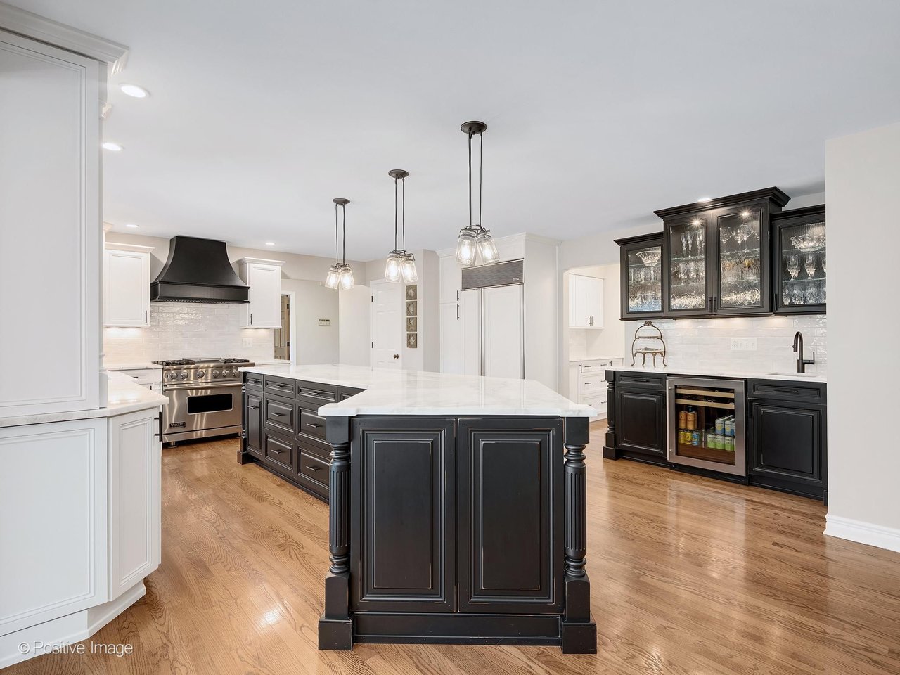 30W307 Maple Tree Lane in Woods of Wayne