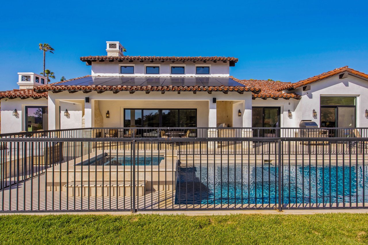 31324 Lake Vista Circle