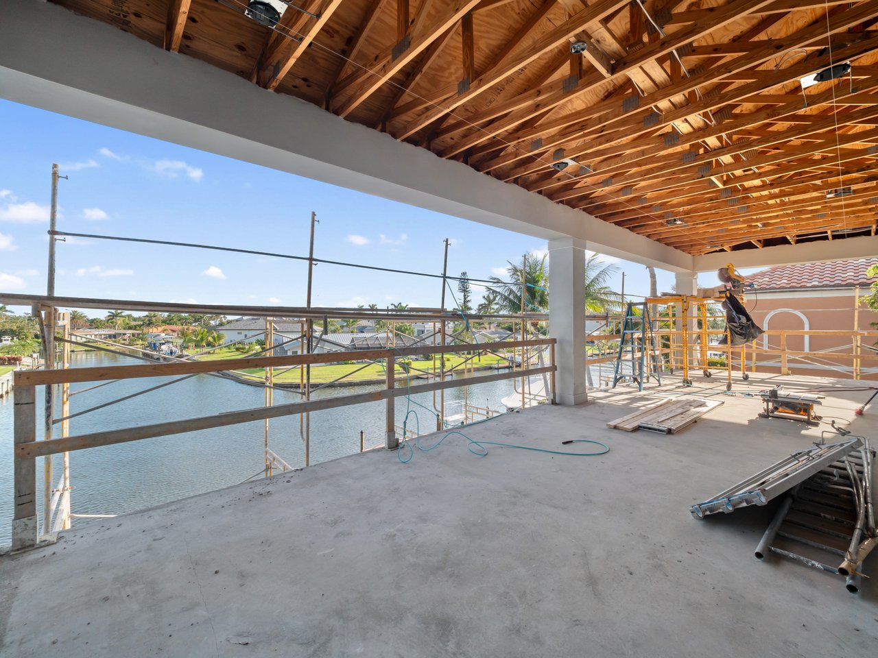 846 Cypress Lake CIR
