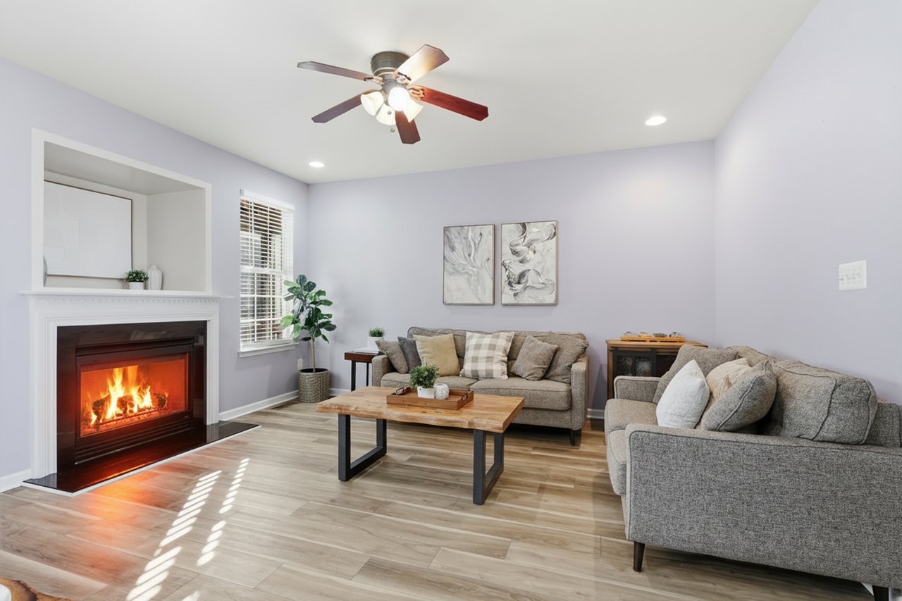 42757 Gelding Sq, Chantilly, VA 20152	