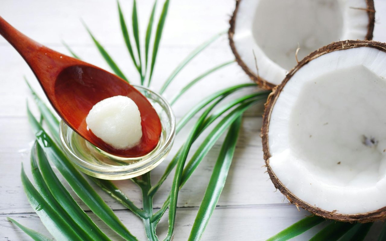 Coconut Oil Pulling | Simple & Easy Home Dental Care