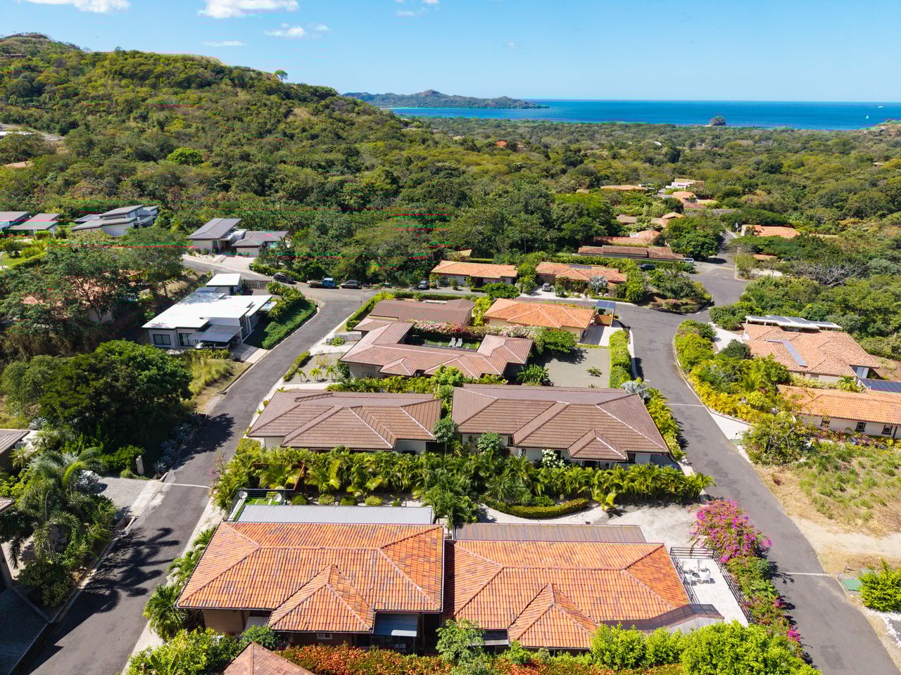 Casa Dos Cocos | Welcome to Dos Rios 44A and 44B, in the beautiful and sought after community of Mar Vista!