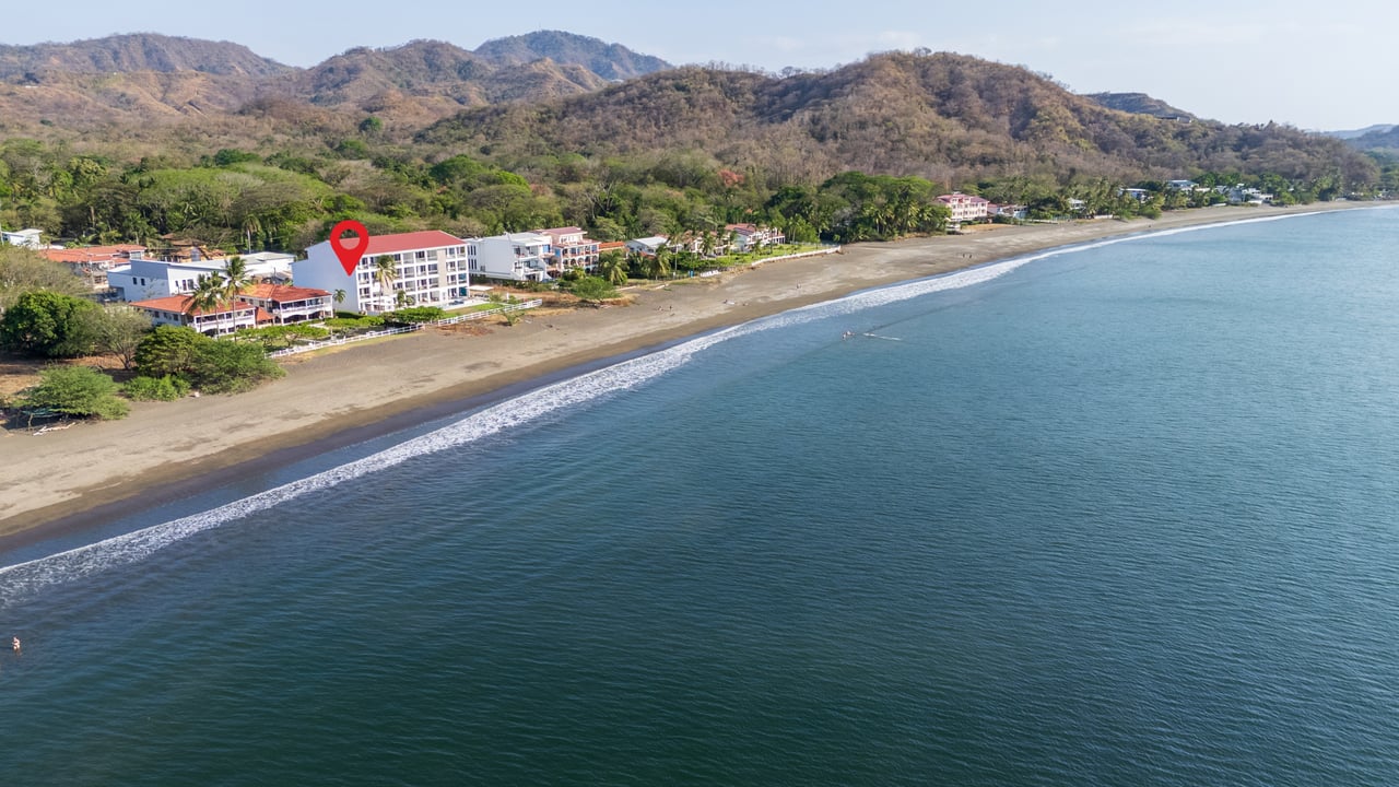 Golden Palms #4: Modern Beachfront Condo in Playa Potrero | 2 Bed, 2 Bath
