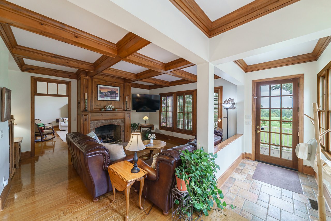 29-Acre Equestrian Estate with 14-Stall Barn