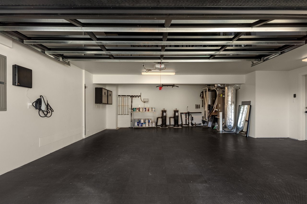 10410 NE 53rd Street