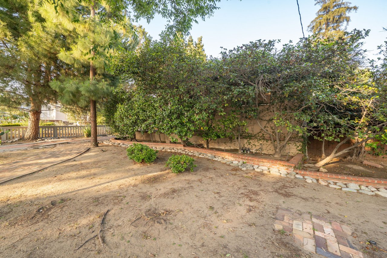 1150 N Indian Hill Boulevard