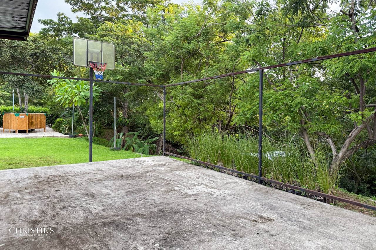 Residential Development Opportunity in Tun Tun Gated Community