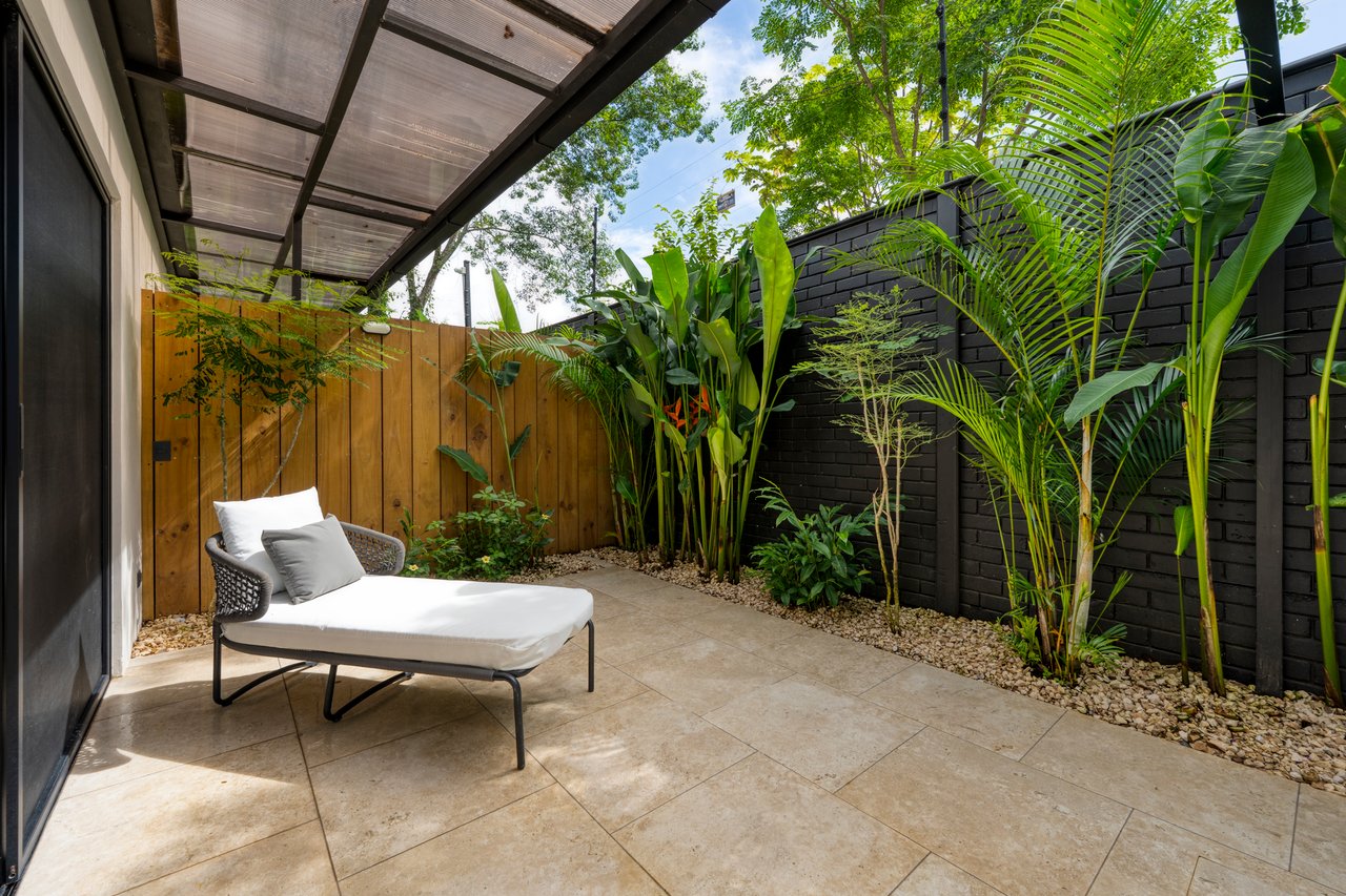 Walkable Uvita Income Home with Expansion Upside