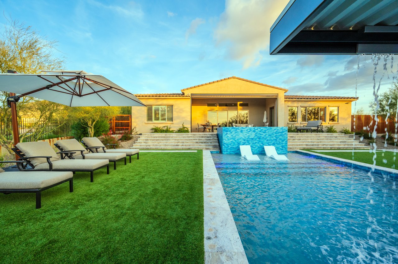 35584 N ROLLING CREEK Drive