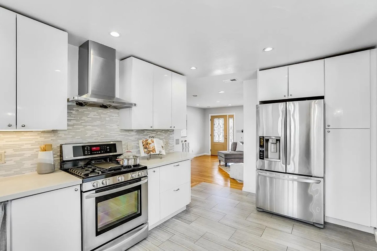 1350 Saint Francis St