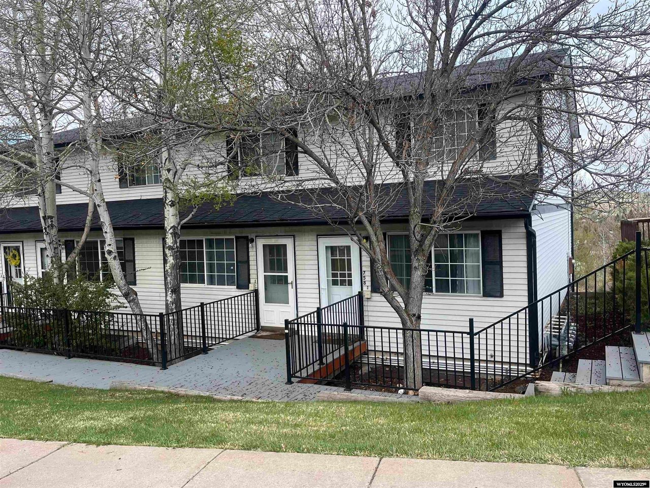 758 Sioux Dr