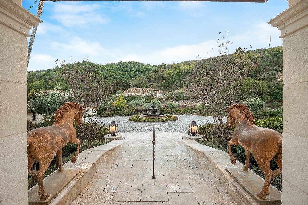 22100 Mount Eden Road