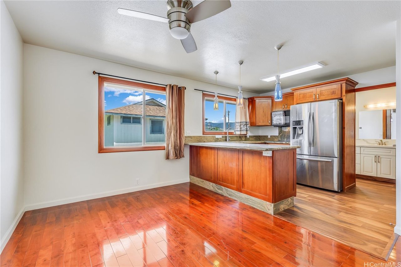 99-109 Ohekani Loop, Aiea 96701