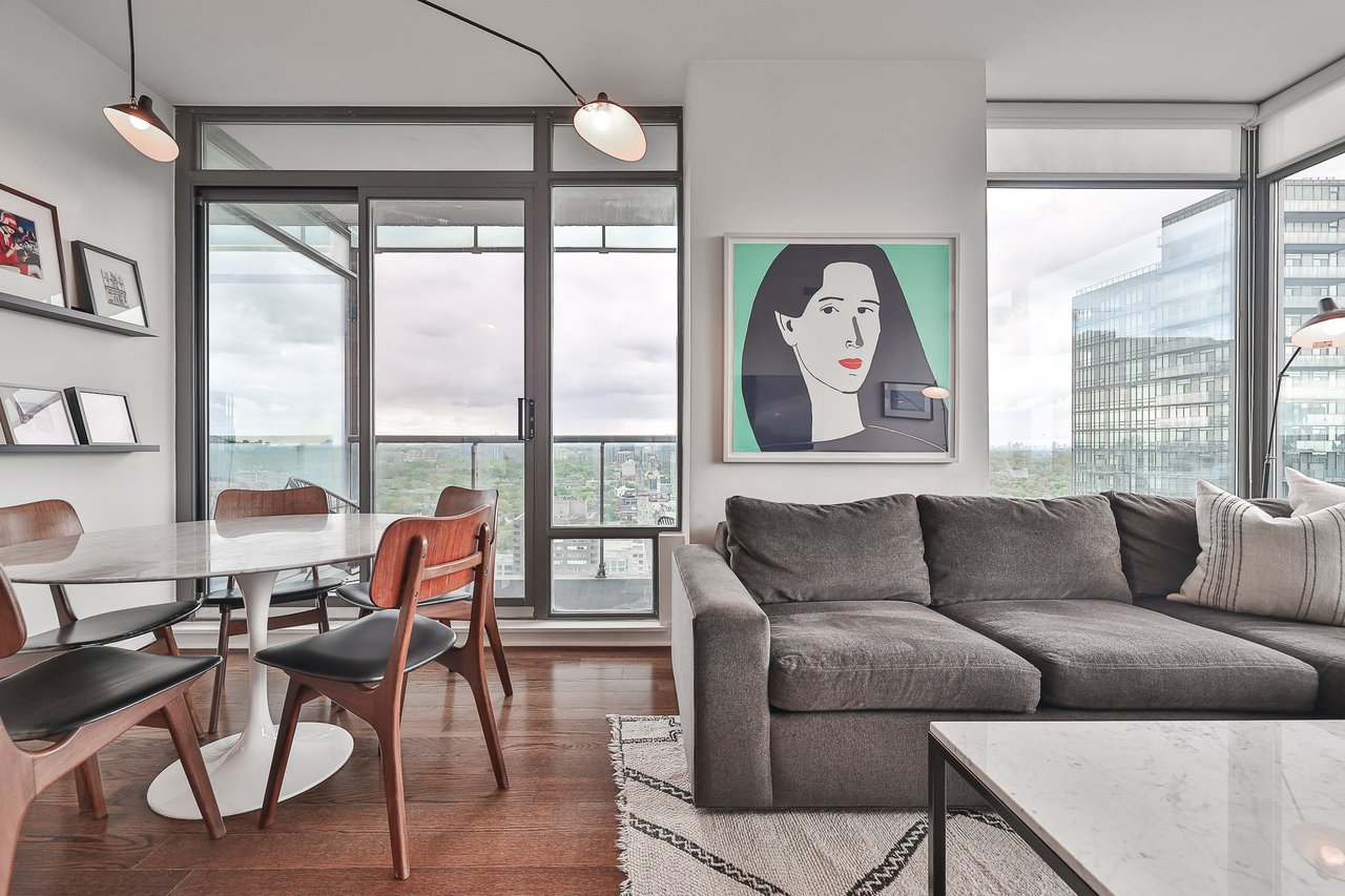 SOLD: Luxury Living
