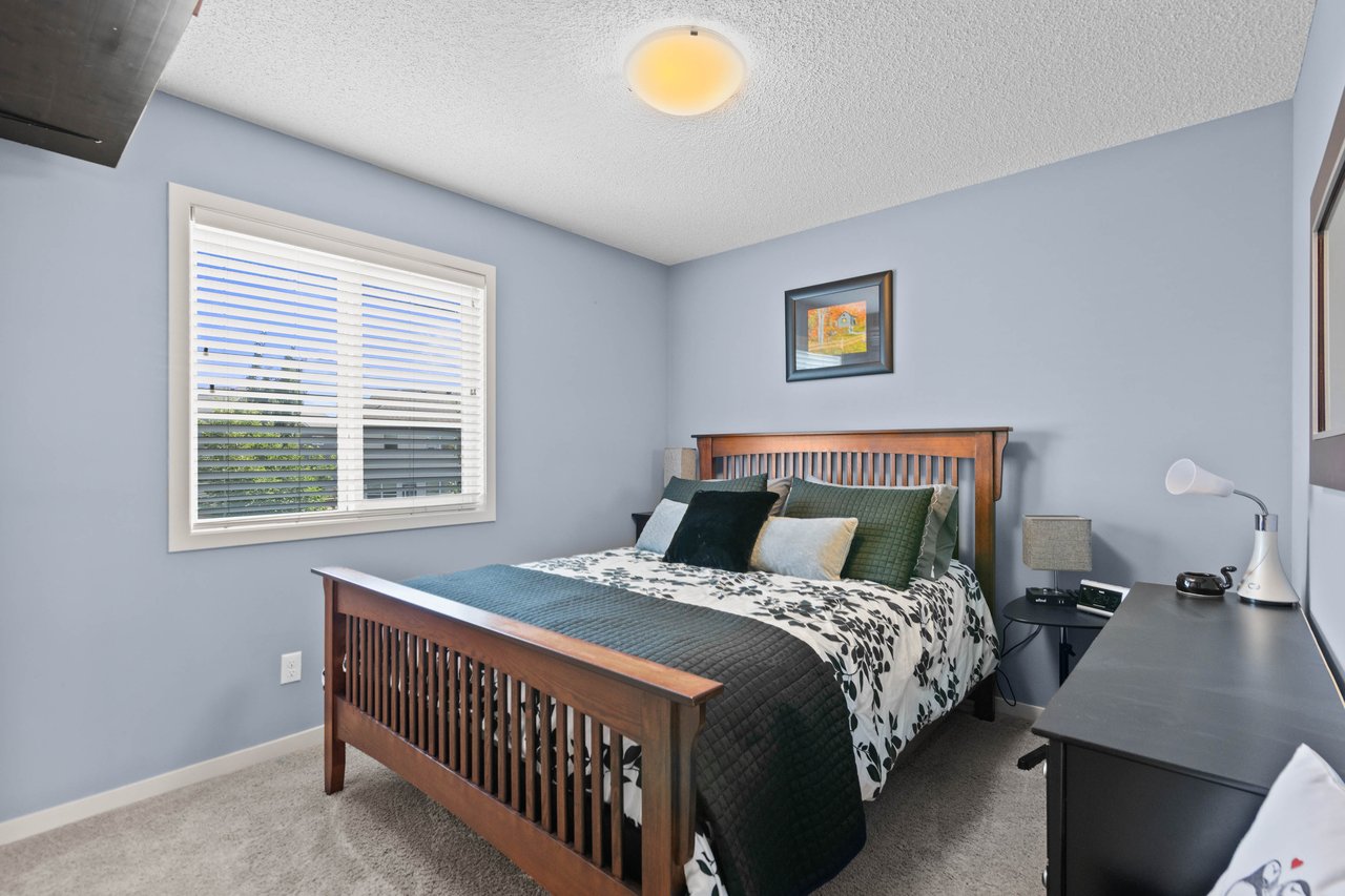 260 Auburn Bay Drive SE