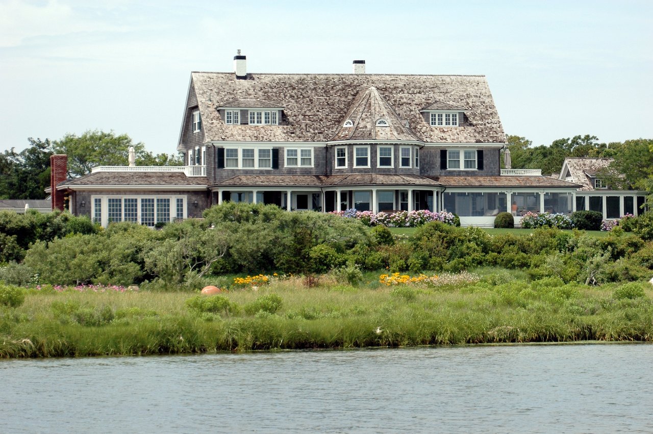 Living in Martha's Vineyard