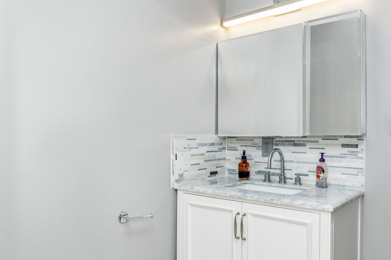 2350 San Marco Dr