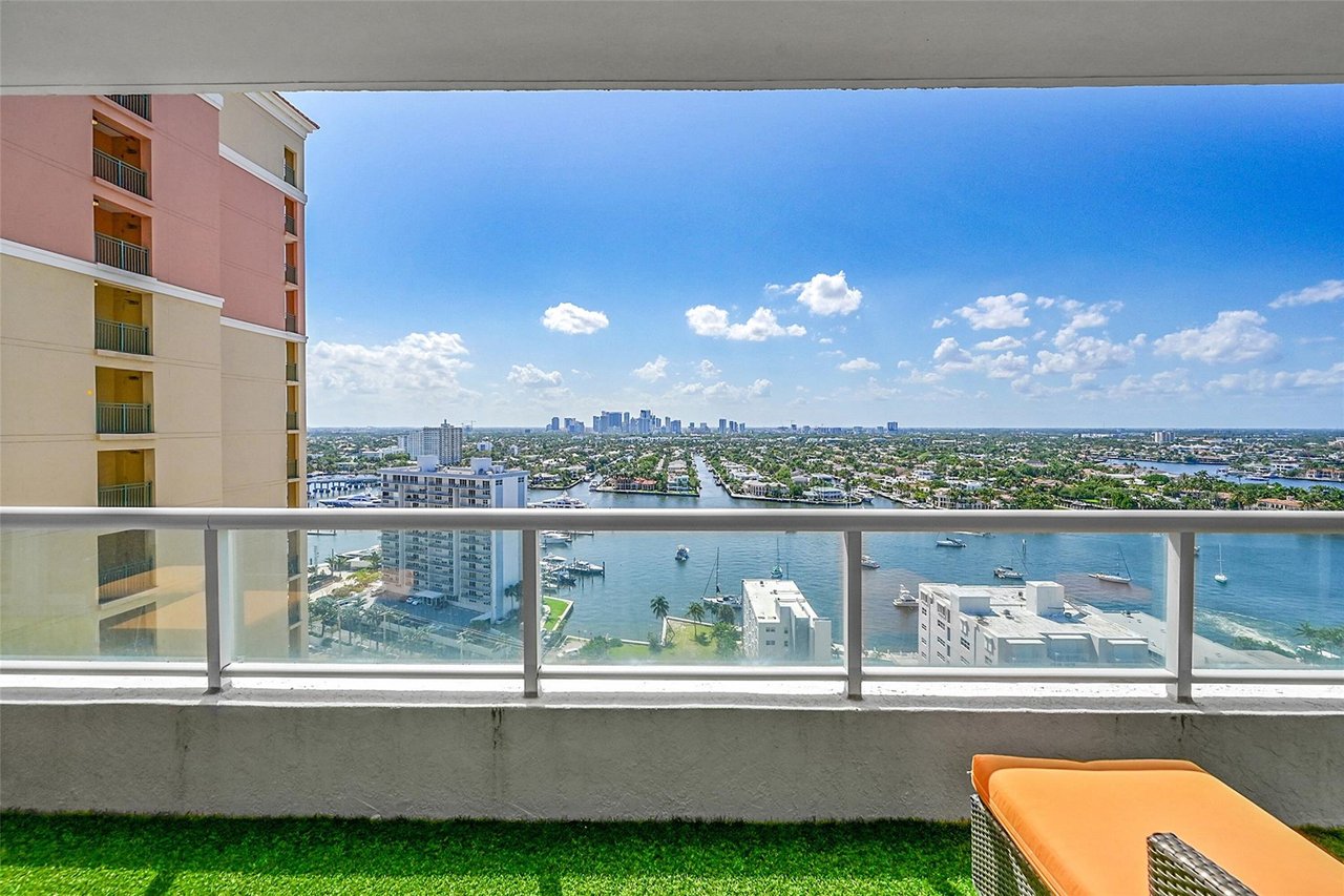 1 N Fort Lauderdale Beach Blvd 1905