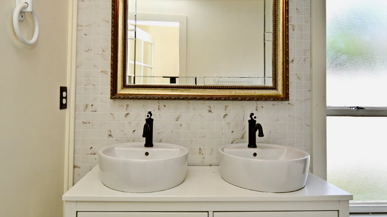 Three-Bedroom for Lease in Orlando's Bay Lakes Neighborhood
