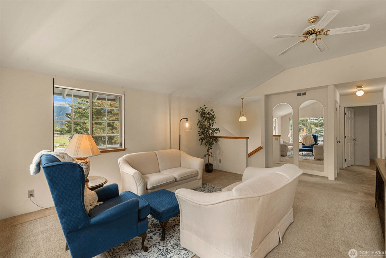 9771 Dye Rd