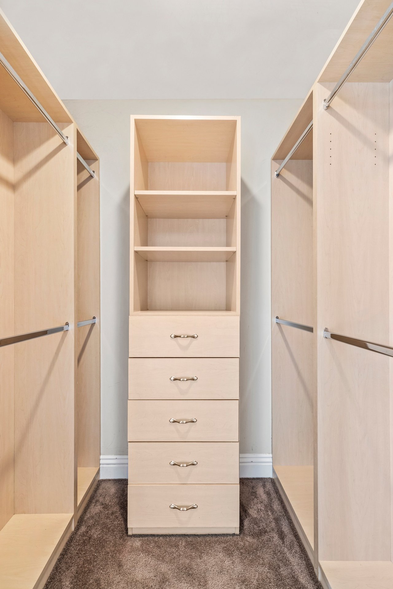 1540 S Bentley Ave Unit: 402