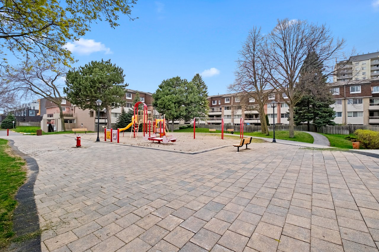 2170 Bromsgrove Rd Townhouse 54