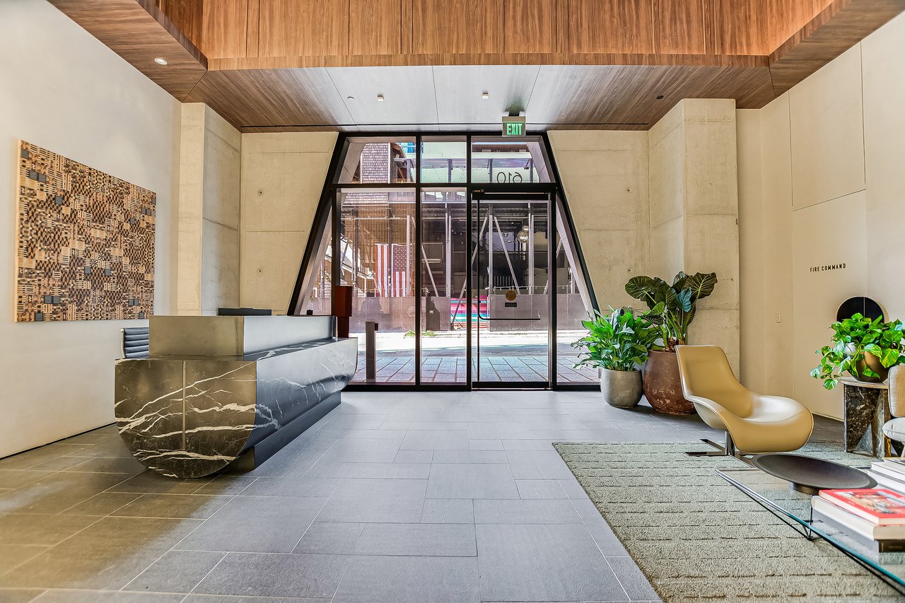 610 Davis St. #4406