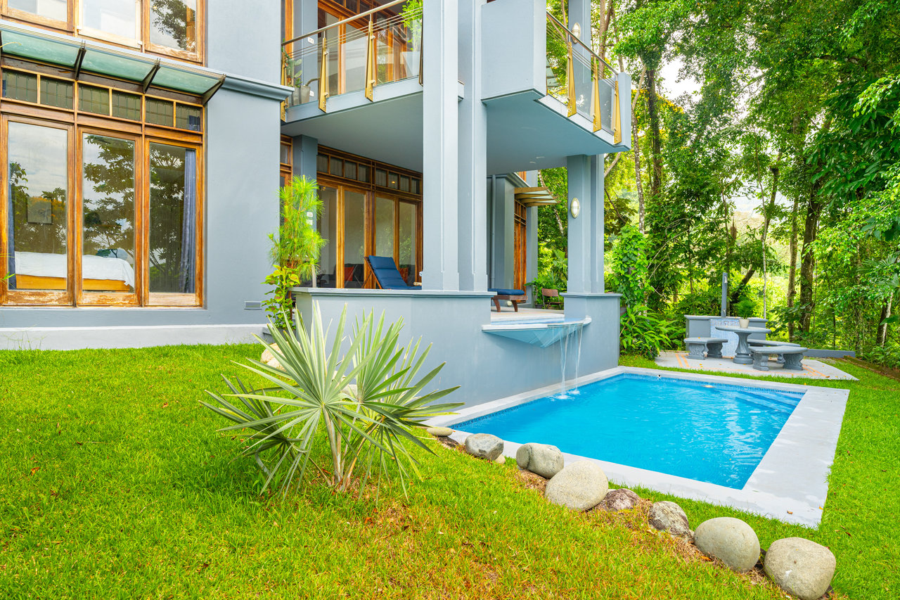 VILLA TURQUESA – MAJESTIC OASIS, CLOSE TO THE BEACH AND WILDLIFE – 1.92 ACRES